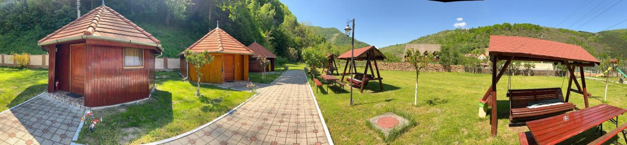 Готель Podul Cetatii Sebesel Екстер'єр фото